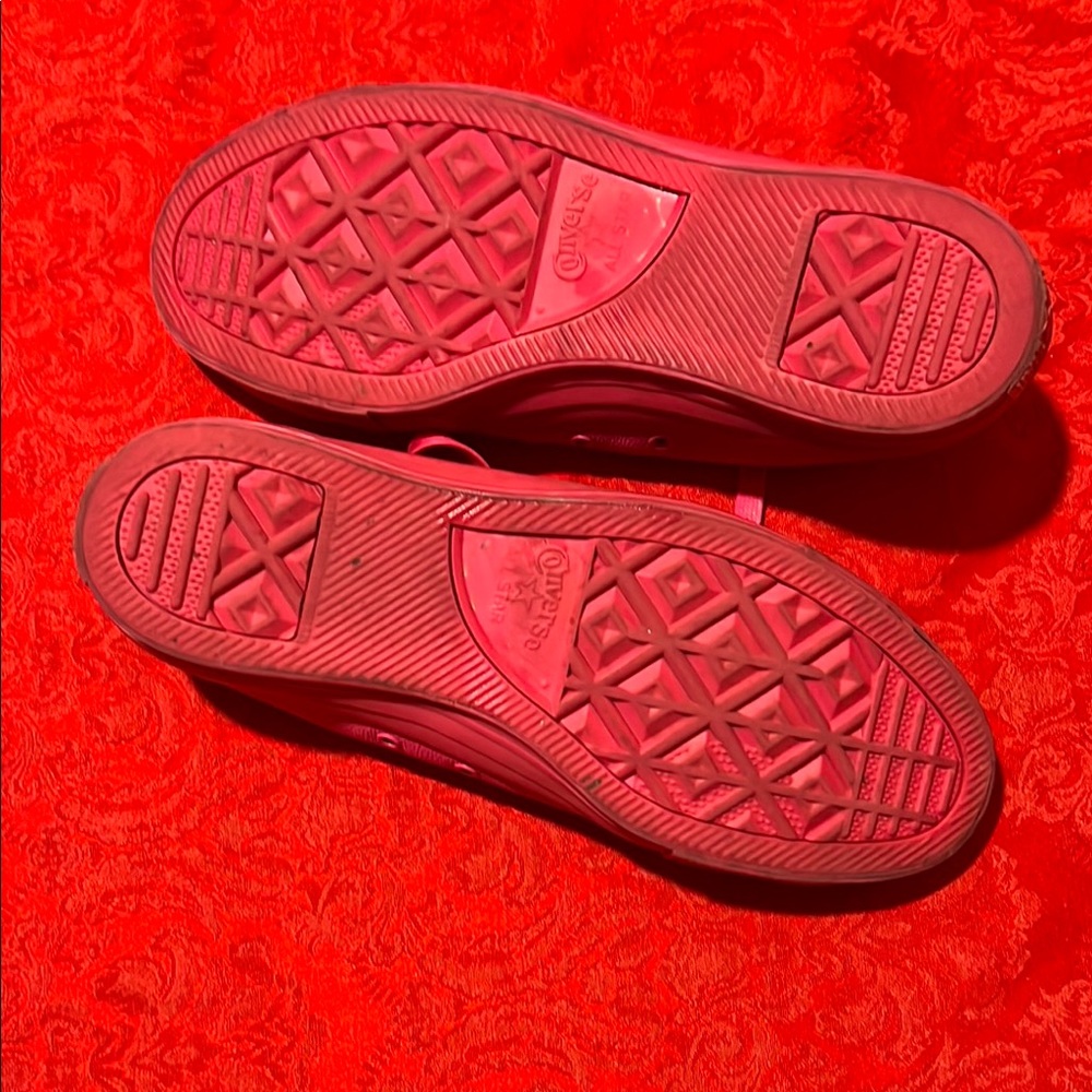Converse Women's Bubblegum Pink Sneakers 11 - Picture 7 of 8